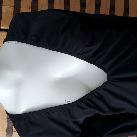 NWT!! Victoria Sport body suit - Picture 2 of 6